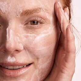 The Foaming Cleanser - Köpüklü Yüz Temizleyici